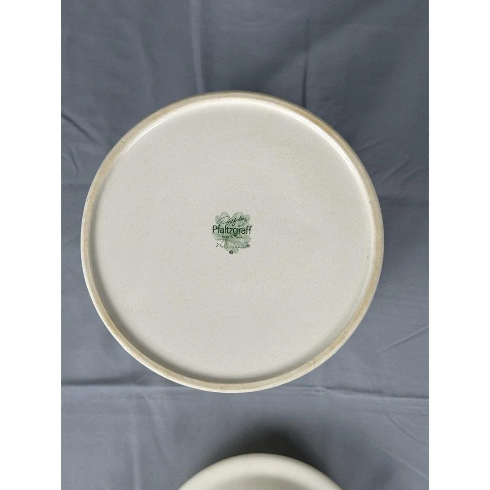 Pfaltzgraff Naturewood Spearmint Small Canister‎ Sealed Lid Clean Repaired Chip